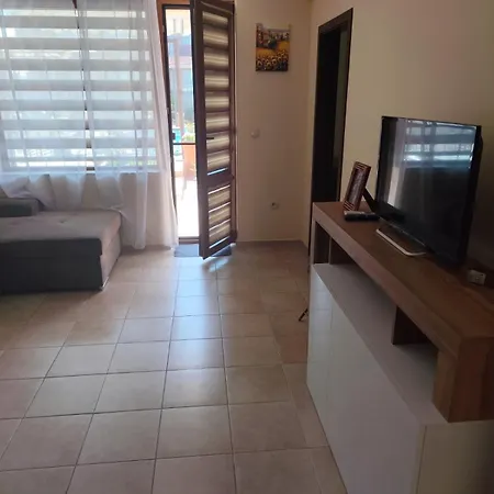 Daire Complex Lilia *