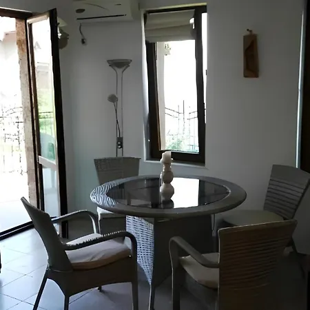 Daire Complex Lilia *