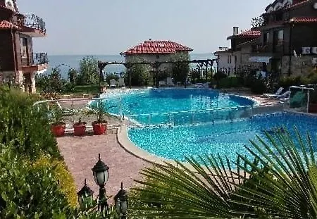 Daire Complex Lilia *